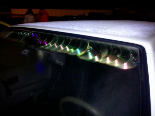 Ez vagy valami nagyon elborult gyűjtőszenvedély, vagy az Ultimate fegyver a traffipaxok ellen.