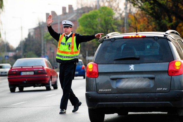 Országos razziát indítanak a rendőrök