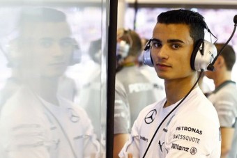 F1: Túraautó-bajnokkal indul a sereghajtó