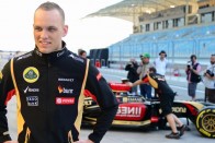 F1: Nevetségesen lassú a Renault pilótanője 21