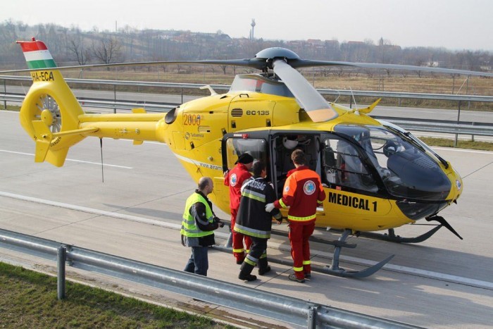 Lezárták az M3-ast Budapest felé