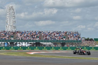 Bárki bemehet a silverstone-i F1-es tesztre