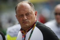 F1: Kész van Magnussen szerződése? 55