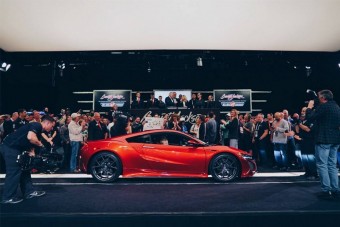 Brutális áron kelt el az első új Honda NSX