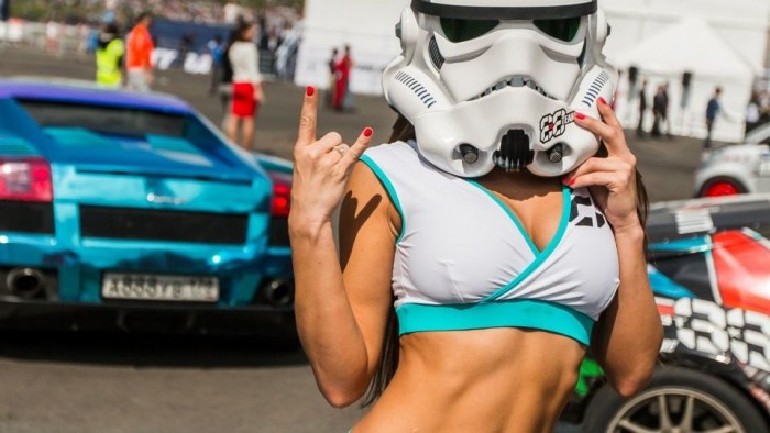 Csajok és verdák: mellbevágó szépségek 9 | Vezess Csajok és verdák: mellbevágó szépségek 9