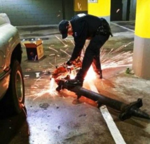 Elképesztő, hova rejtették a drogot ebben az autóban 5 | Vezess Elképesztő, hova rejtették a drogot ebben az autóban 5