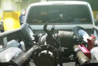 Elképesztő, hova rejtették a drogot ebben az autóban