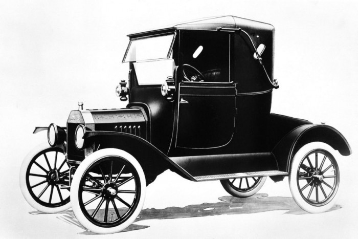 Ford T-Model. 10-20 ezer dollárért válogatni lehet az üzemképes példányok között kint