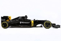 F1: A Renault a másik McLaren-pilótát akarta 21