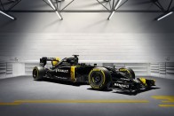 F1: A Renault a másik McLaren-pilótát akarta 22