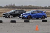 Ha a látványból és az adatokból indulunk ki, a Honda Civic Type R sokkal többet tud a Ford Focus ST-nél. Zárt pályán nem ez derült ki róluk