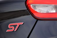 Összehasonlító teszt: Ford Focus ST-Honda Civic Type R 109