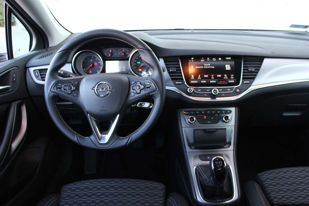 Teszt: Opel Astra 1.0 T 6