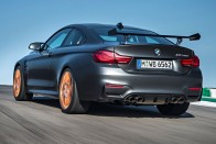 Hibrid hajtást kapnak a BMW M-modellek 6