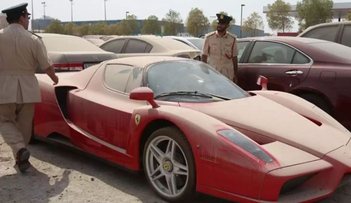 450 milliót kínáltak egy telepen porosodó Ferrariért 5 | Vezess 450 milliót kínáltak egy telepen porosodó Ferrariért 5