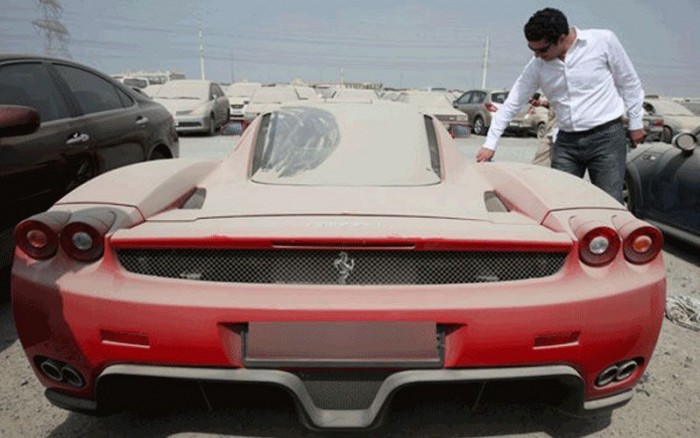 450 milliót kínáltak egy telepen porosodó Ferrariért 4 | Vezess 450 milliót kínáltak egy telepen porosodó Ferrariért 4