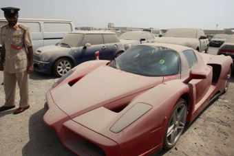 450 milliót kínáltak egy telepen porosodó Ferrariért