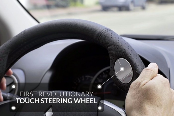 Tapipadot a kormányra!