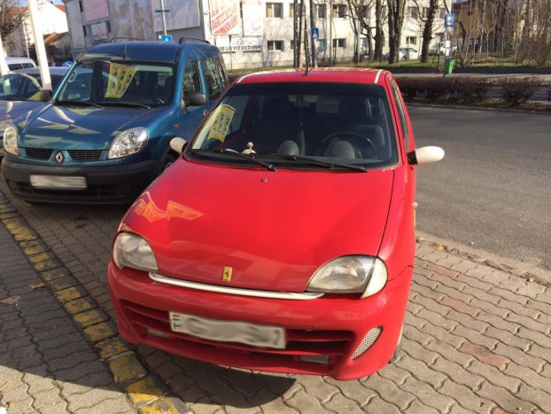 Nem létező Ferrarit fotóztak Budapesten 5 | Vezess Nem létező Ferrarit fotóztak Budapesten 5