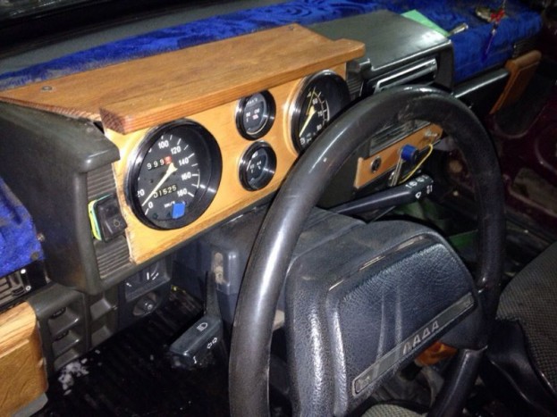 18 kép a kontár autóhifik poklából 12 | Vezess 18 kép a kontár autóhifik poklából 12