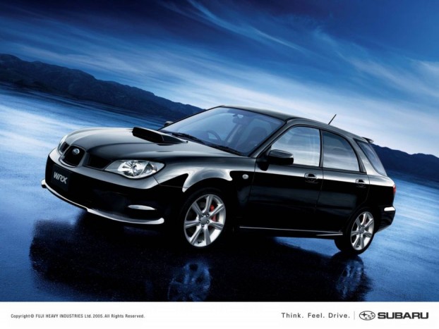 TOP 10 – Ezekről a vad kombikról álmodnak a családapák 5 Subaru Impreza WRX - Eredetileg 230 lóerő, de kevés darab akad, amit meghagytak a gyári teljesítményszinten. Az Impreza négyhengeres 2,5 literes boxermotorja vörös posztó a tuningolók szemében, de a rajongás nem véletlen.
Egy valódi rali-ikonról van szó, ami ebben a formában a figyelmetlen feleség számára is emészthető választás lehet. Csak a kipufogót ne cseréljük ordas ordító kályhacsőre.