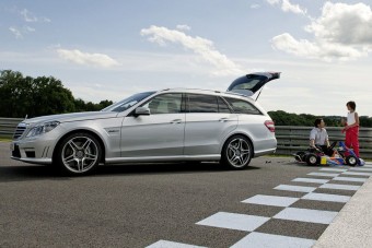 TOP 10 - Ezekről a vad kombikról álmodnak a családapák