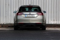 Teszt: Opel Insignia 1.6 CDTI EcoFlex 40