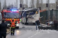 Buszra zuhanó fémdarab ölt meg hat iskolást 2