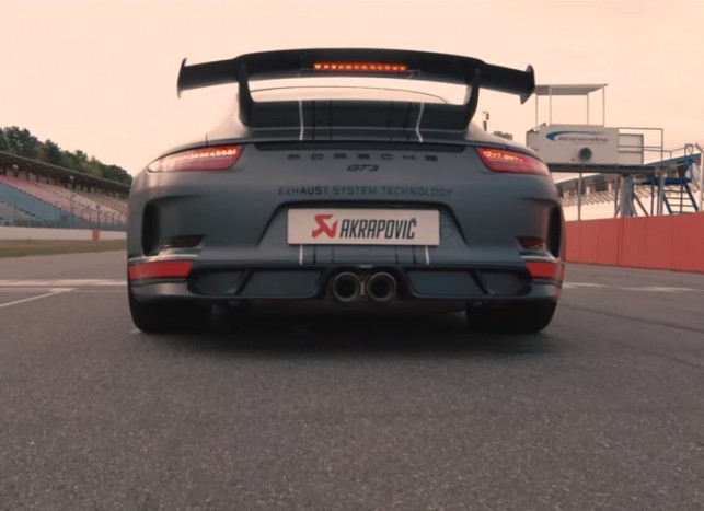 Ezt a Porschét hallanod kell!