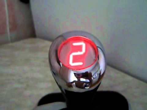 Hiánypótló: Váltókar digitális fokozatjelzővel