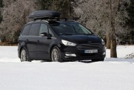 Teszt: Ford Galaxy 2,0 SCTi 113