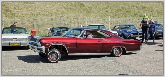 Így néz ki 12 autó dögös csajként 7 | Vezess Chevrolet Lowrider Impala