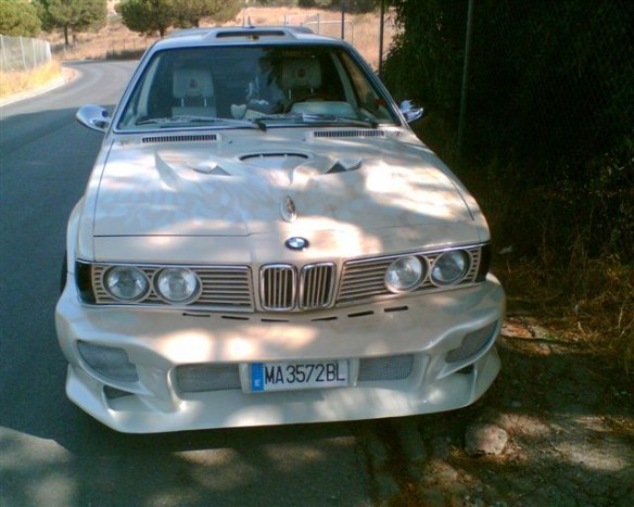 Láttál már pokolian ronda BMW-t? Most fogsz! 8 | Vezess Láttál már pokolian ronda BMW-t? Most fogsz! 8