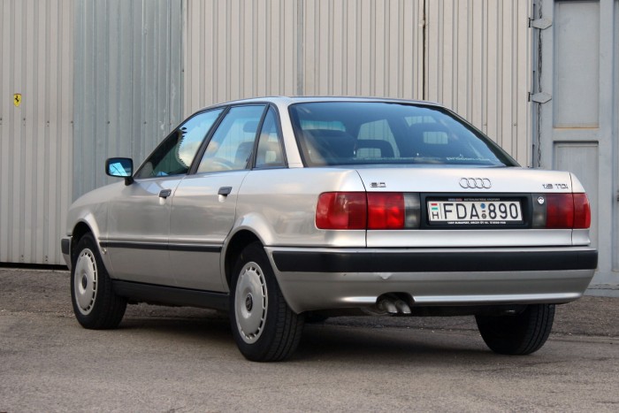 1992-ben, a Deák téri autószalonban vásárolta tulajdonosa. Az úr akkor 61 éves volt, ma 85