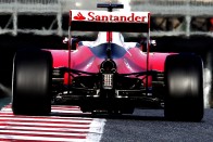 F1: Vettel a legvégén robbant le 2