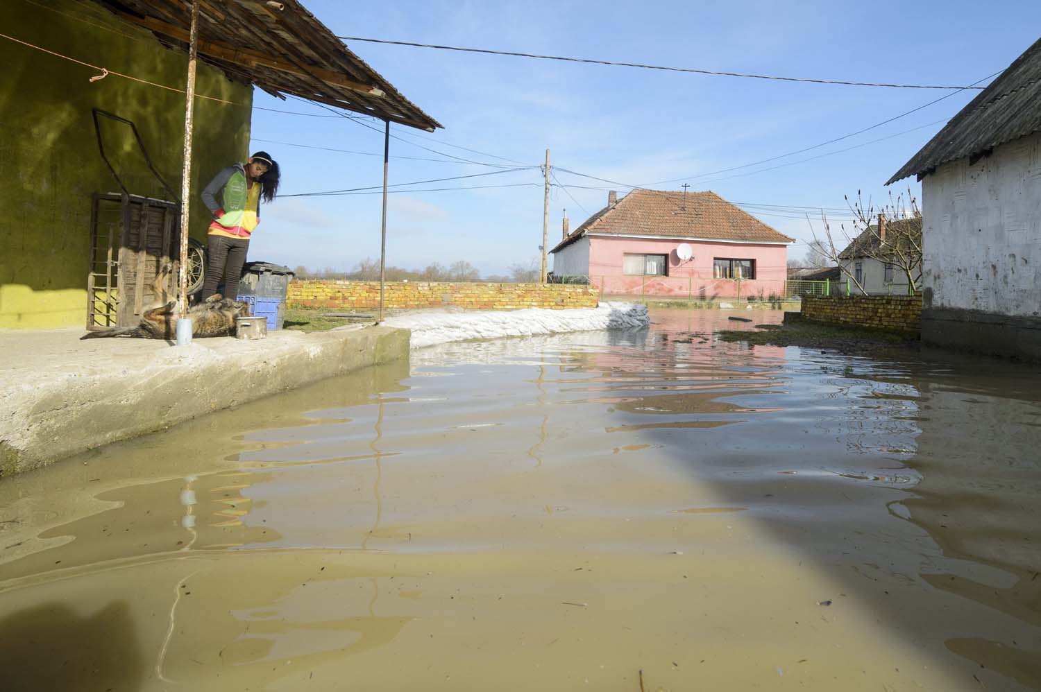 Utakat zártak le árvíz miatt Borsodban – fotók 5