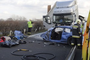 M1-es: defekt okozta a síelésből hazatérő pár tragédiáját