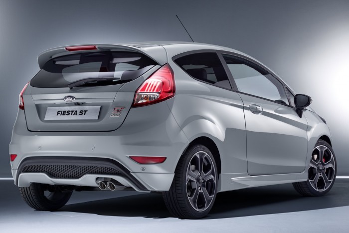 200 lóerős az új Ford Fiesta ST 2 200 lóerős az új Ford Fiesta ST 2