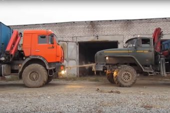 Orosz legendák harca: Kamaz az Ural ellen!