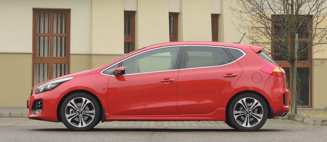 Teszt: Kia Cee’d 1.0 T-GDI GT line