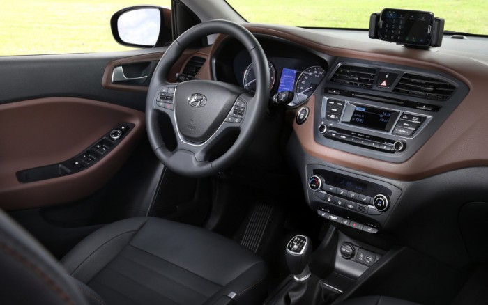 hyundai_i20_16-1200x750