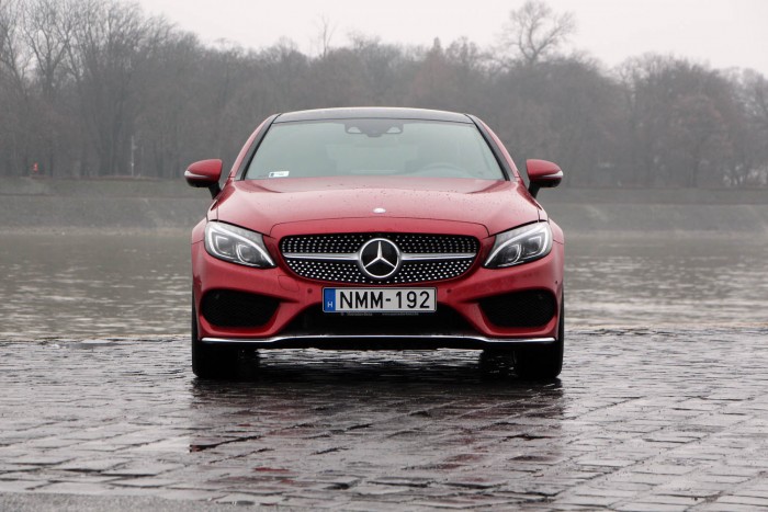 A legfeltűnőbb Mercedes 25 millión innen 2 k02