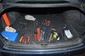 Egyből a börtönbe vitték a tetten ért autófeltörőt