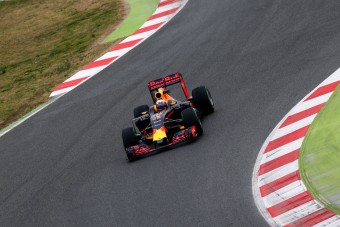 F1: Meglepetés, a Renault-t dicséri a Red Bull-főnök