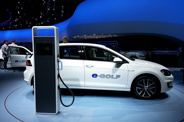 Forradalmi villanyautó a Volkswagentől