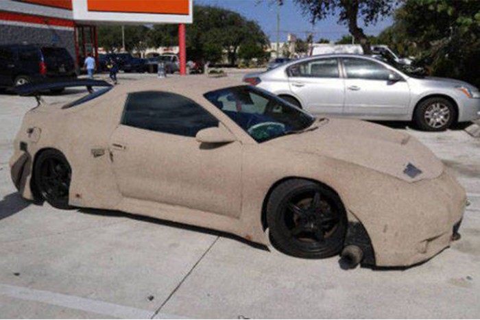 weirdlooking_cars_youve_ever_seen_640_21