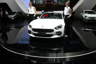 Japán technika, olasz design: a tökéletes autó?