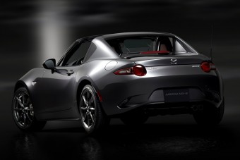 Targa tetős kupé a Mazda roadsteréből