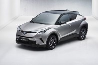 Vezetési élményre gyúr a Toyota szabadidő-autója 2