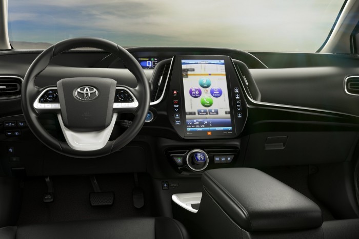 1,4 litert fogyaszt a legújabb Toyota 2 2017_Toyota_Prius_Prime_05_8682D8F7450ECB52E28D5674038FC77AF578D4E0